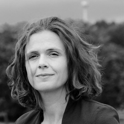 Aileen_BW.jpg Aileen_BW.jpg